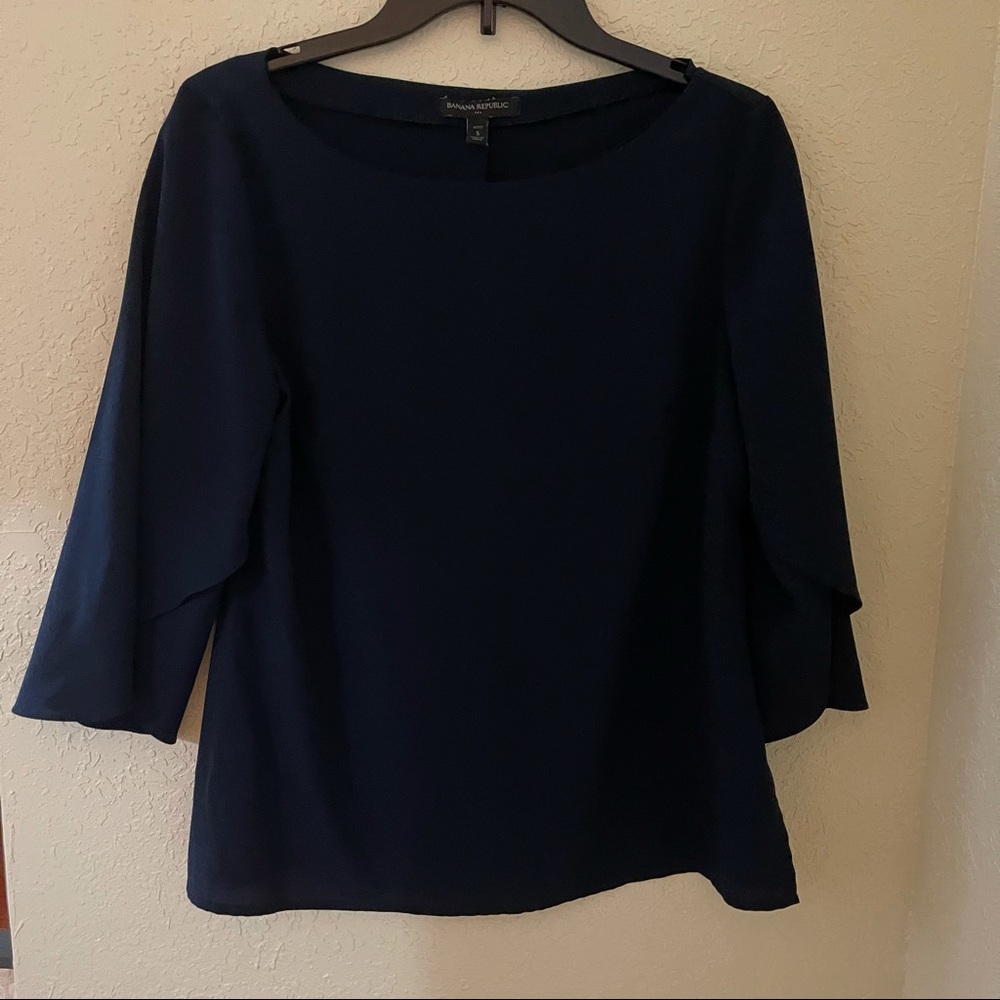 Banana Republic blue blouse